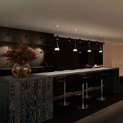 Occhio Lei Sospeso Var Up Iris Pendelleuchte LED, Abdeckung phantom/Body schwarz matt/Baldachin schwarz matt - 3.000 K