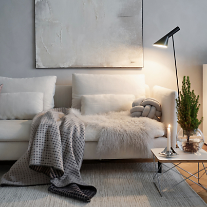 Louis Poulsen AJ floor lamp Application picture