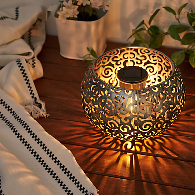 Pauleen Sunshine Miracle Solaire-Lampe de table LED Exemple d'utilisation en photo