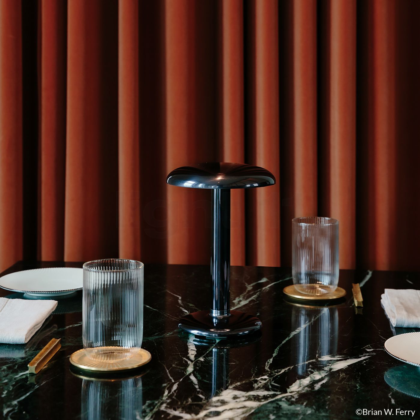 Flos Gustave Akkuleuchte LED Anwendungsbild