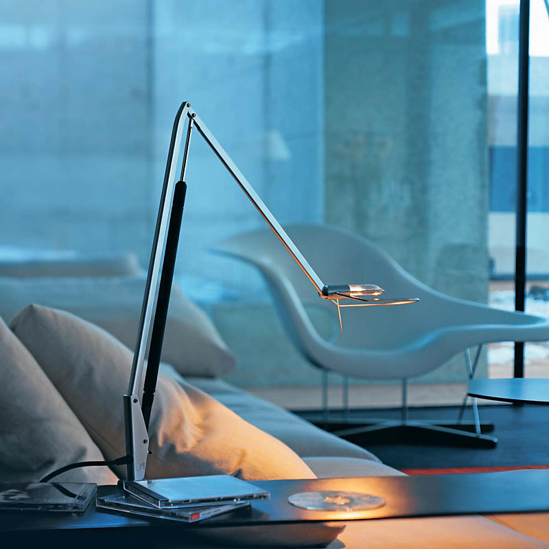 Belux Lifto Lampe de table LED avec pince de serrage Exemple d'utilisation en photo