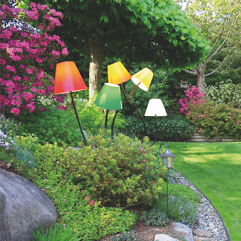 Lampes et luminaires des jardins et espaces verts pour extérieurs 