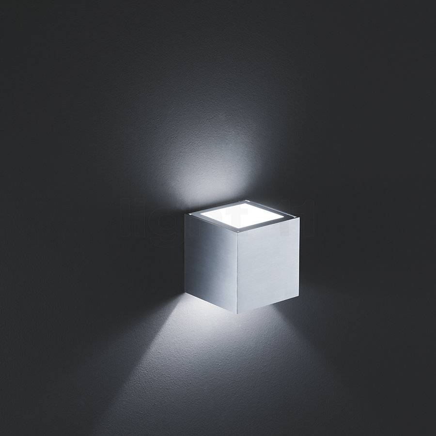 HELESTRA Siri Wall Light with glass diffuser