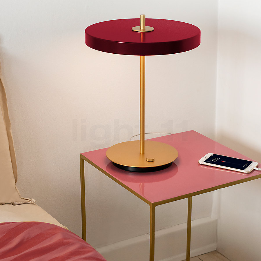 Umage Asteria Table Lamp LED Application picture