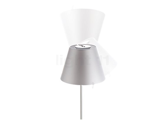 Artemide Melampo Terra aluminiumgrijs - 35 cm - De lampenkap van de Melampo Terra is voor een individuele lichtwerking instelbaar in drie verschillende posities.