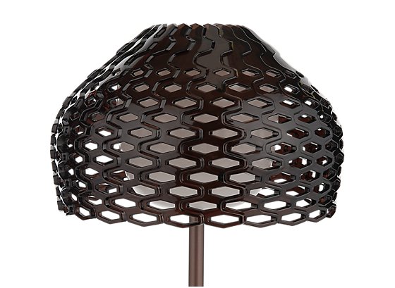 Flos Tatou T1 hvid - The exterior shade of the light looks like the armour of a samurai.