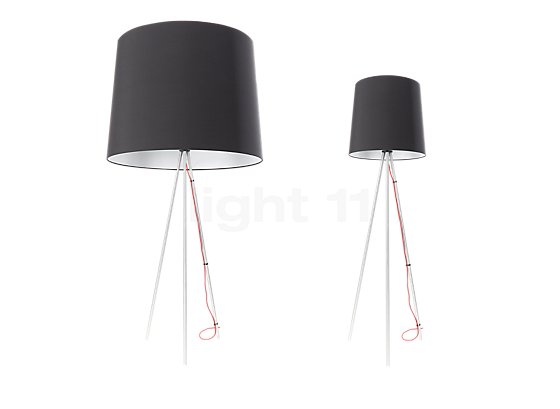 Martinelli Luce Eva Floor Lamp black - ø50 cm - The Eva is offered with a shade with a width of up to 100 cm and therefore offers an imposing appearance.