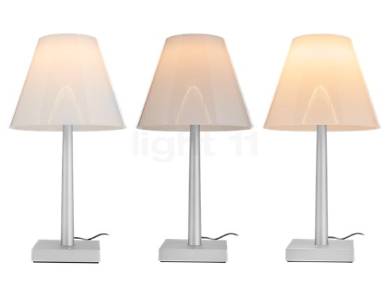 Rotaliana Dina+ LED silver, incl. 2 lampshades - The integrated dimmer lets the Diva shine in different ways.