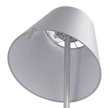 Artemide Melampo Notte aluminiumgrau - Die Melampo Notte wird mit einer Lampe mit E14-Sockel bestückt
