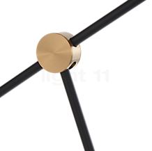 Le Klint Carronade Floor Lamp Low black - A modern hinge allows for an easy adjustment of the lamp arm.