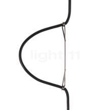 Marset Ginger Suspension LED wenge/blanc - ø19,5 cm - La boucle formée par le câble brise l'aspect habituel que l'on se fait d'une suspension.
