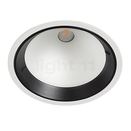 Flos Wan Downlight LED recessed ceiling light black - The LEDs are hidden deep inside the shade and thus provide glare-free light.
