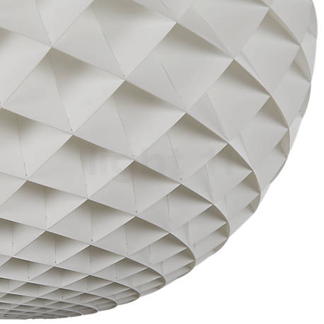 Louis Poulsen Patera Pendant Light ø30 cm - The pattern of the lamp shade is based on the famous Fibonacci sequence.