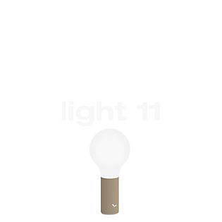 Fermob Aplô, lámpara recargable LED nuez moscada