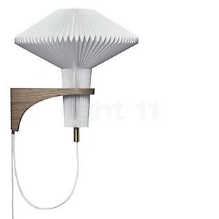 Le Klint Model 204, lámpara de pared roble brillante - plástico
