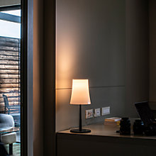 Foscarini Birdie Easy, lámpara de sobremesa — imagen 8