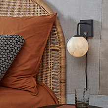 It's about RoMi Carrara, oro – Lámpara de pared — imagen 4