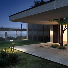 Panzeri Venexia Outdoor, luz de pedestal Led madera/latón — imagen 4