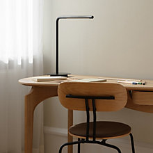 Umage Omni – Lámpara de sobremesa led — imagen 3