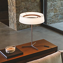 Vibia Dama – Lámpara de sobremesa led — imagen 5