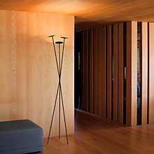 Vibia Skan, 3 focos – Lámpara de pie led — imagen 3