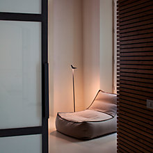Vibia Skan, negro – Lámpara de pie led — imagen 4
