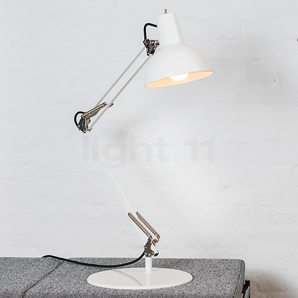 Midgard Federzug Lampe de table Exemple d'utilisation en photo