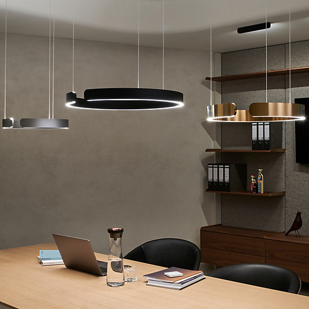 Occhio Mito Sospeso 60 Move Up Room Suspension LED Exemple d'utilisation en photo