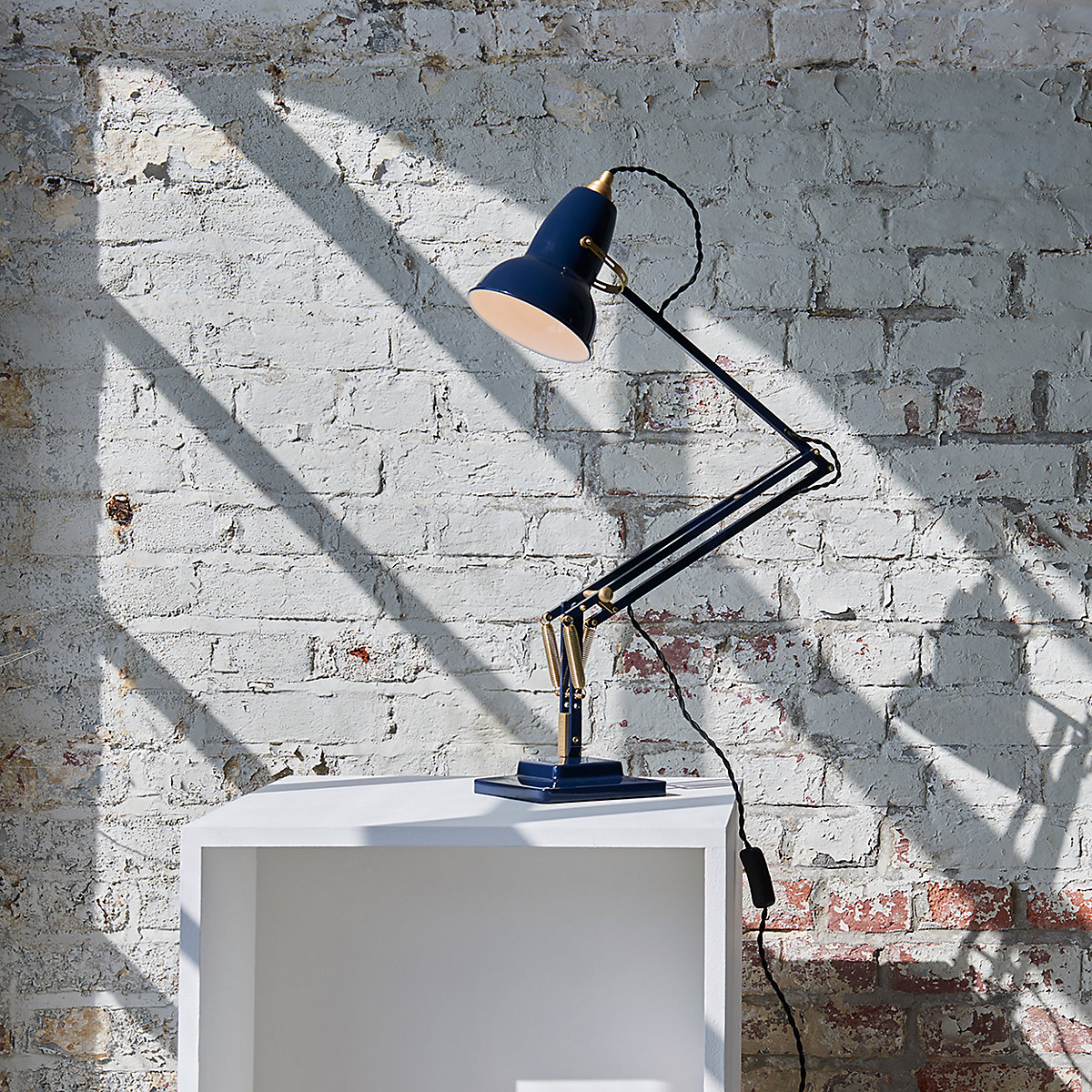 Anglepoise Original 1227 brass Table lamp at light11.eu