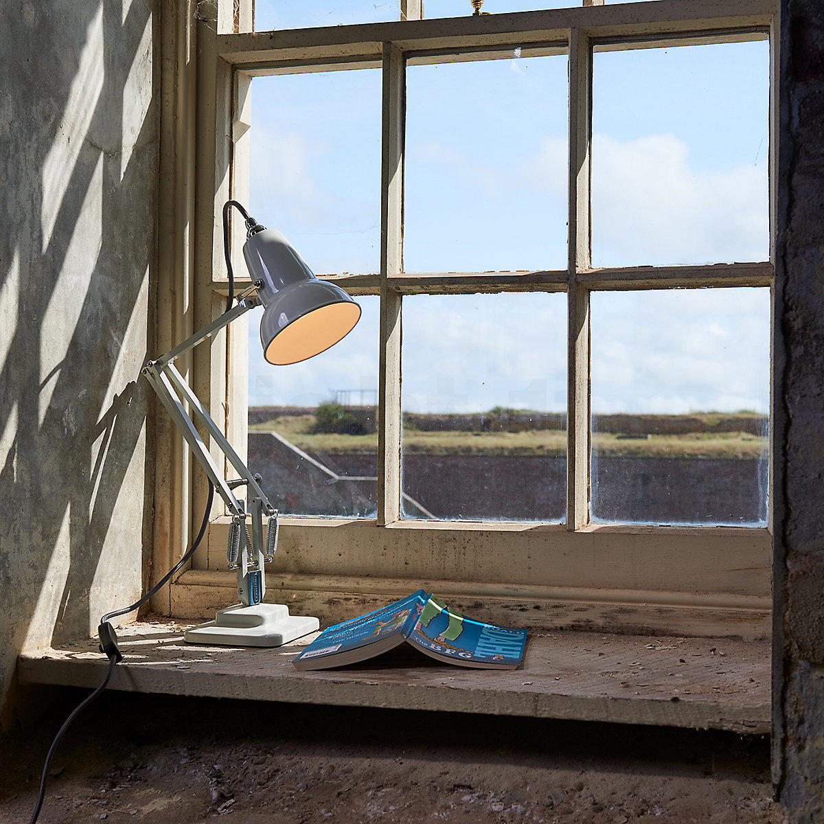 Anglepoise Original 1227 Mini Table lamp buy at light11.eu
