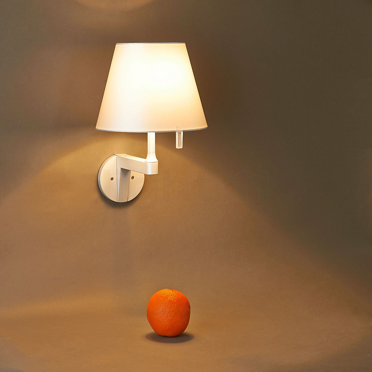 Artemide melampo wall outlet