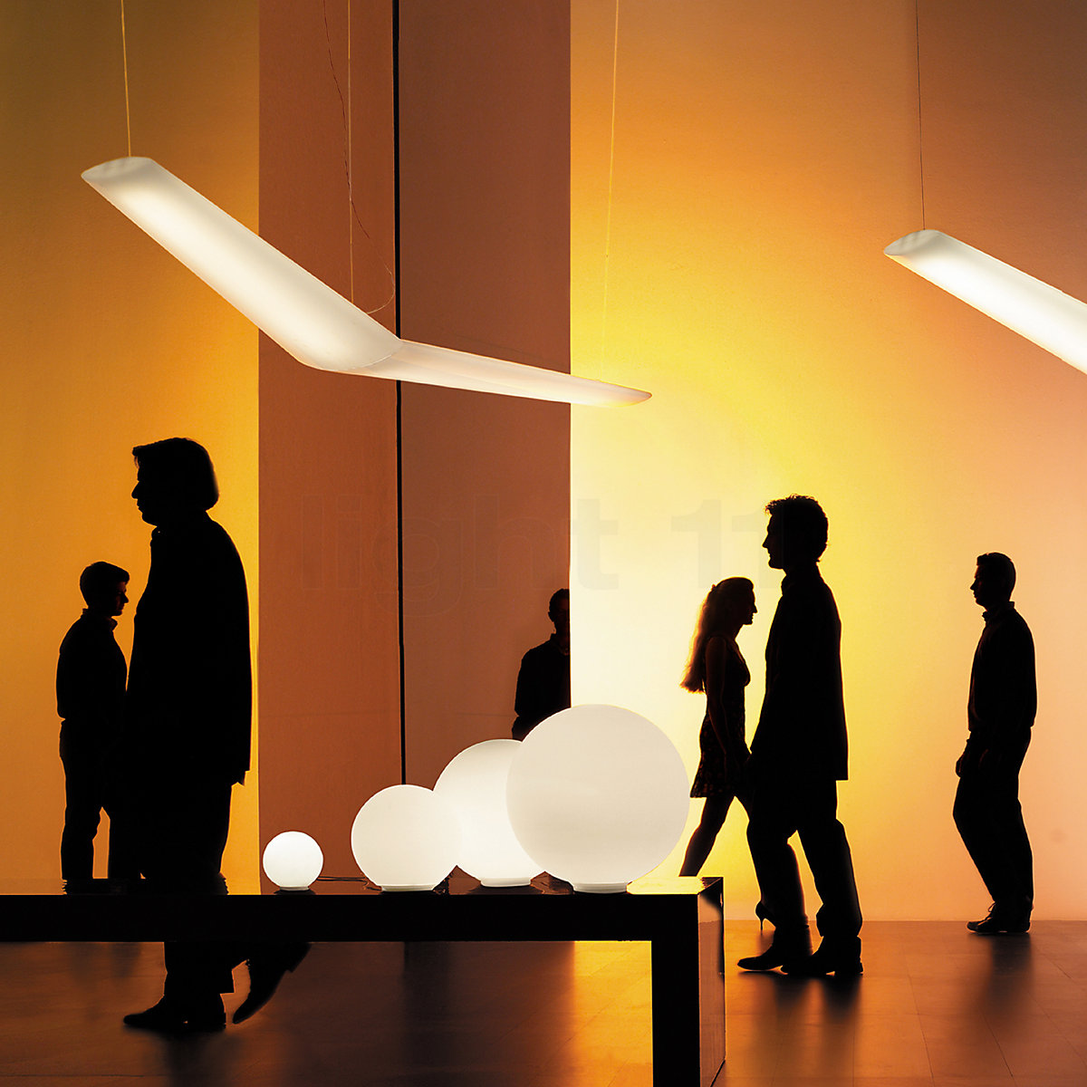 Buy Artemide Mouette Symmetric Sospensione LED at light11.eu