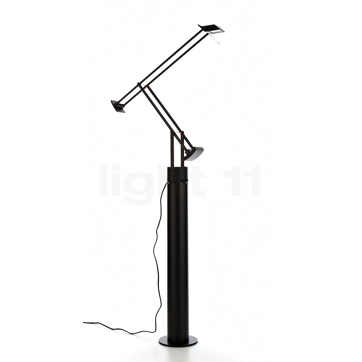 Artemide_Tizio_Terra_35_black-