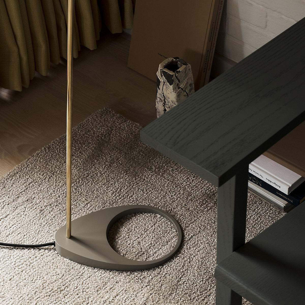 Buy Louis Poulsen AJ Floor Lamp at light11.eu Buy Louis Poulsen AJ Floor Lamp at light11.eu