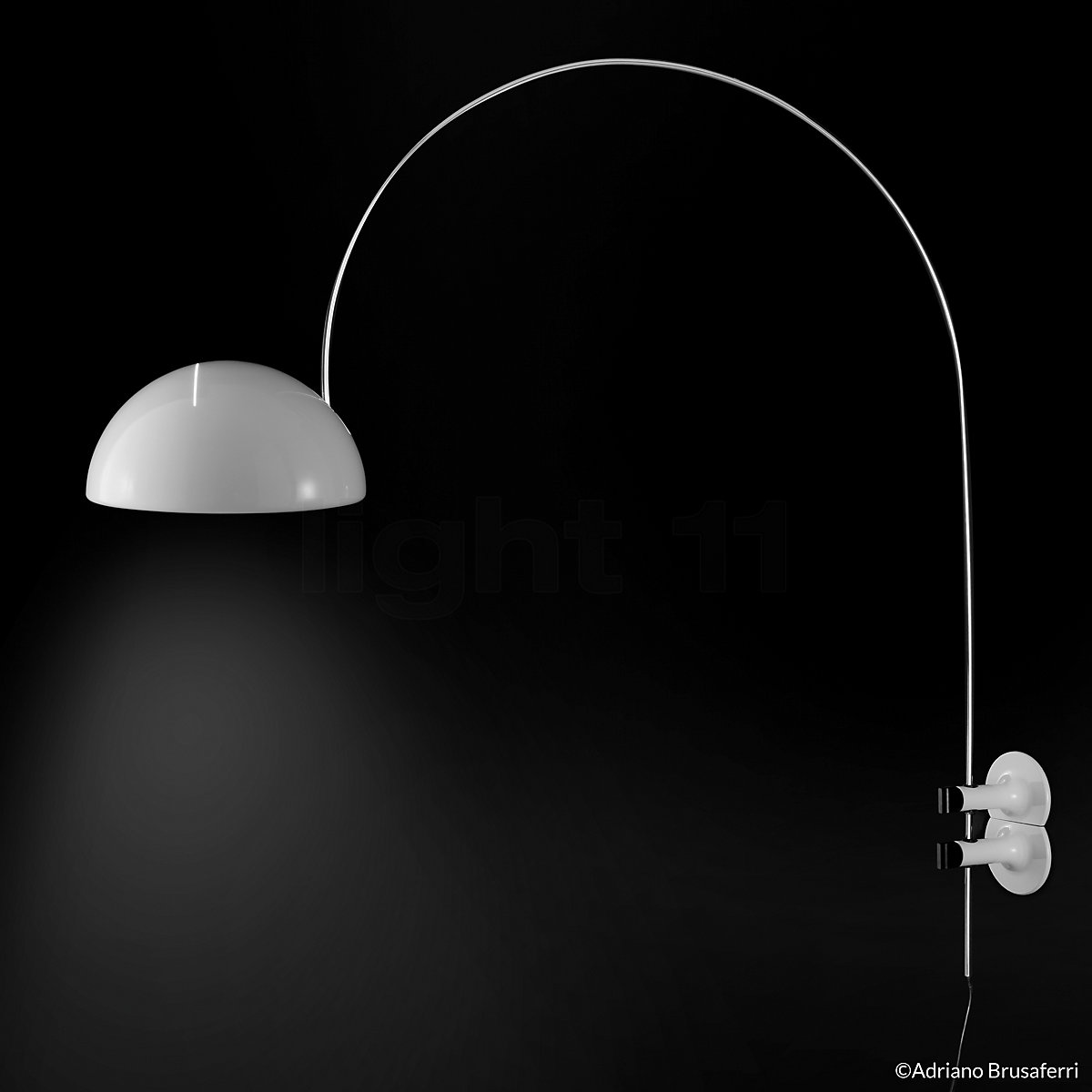 Buy Oluce Coupé R Wall Light at light11.eu