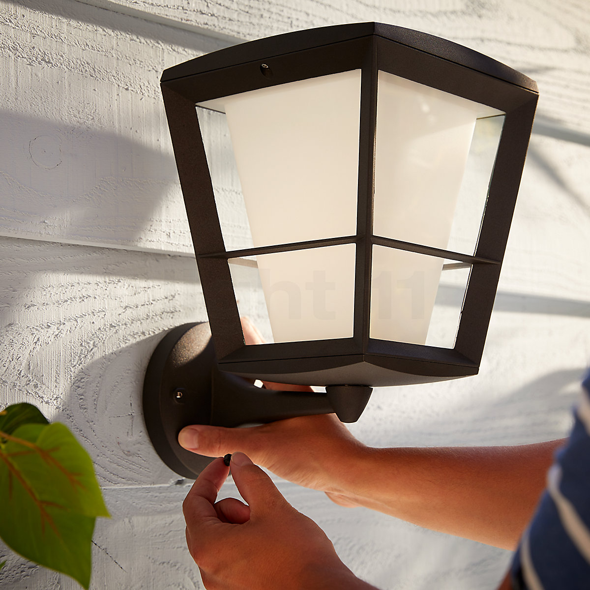 Philips hue econic wall light discount