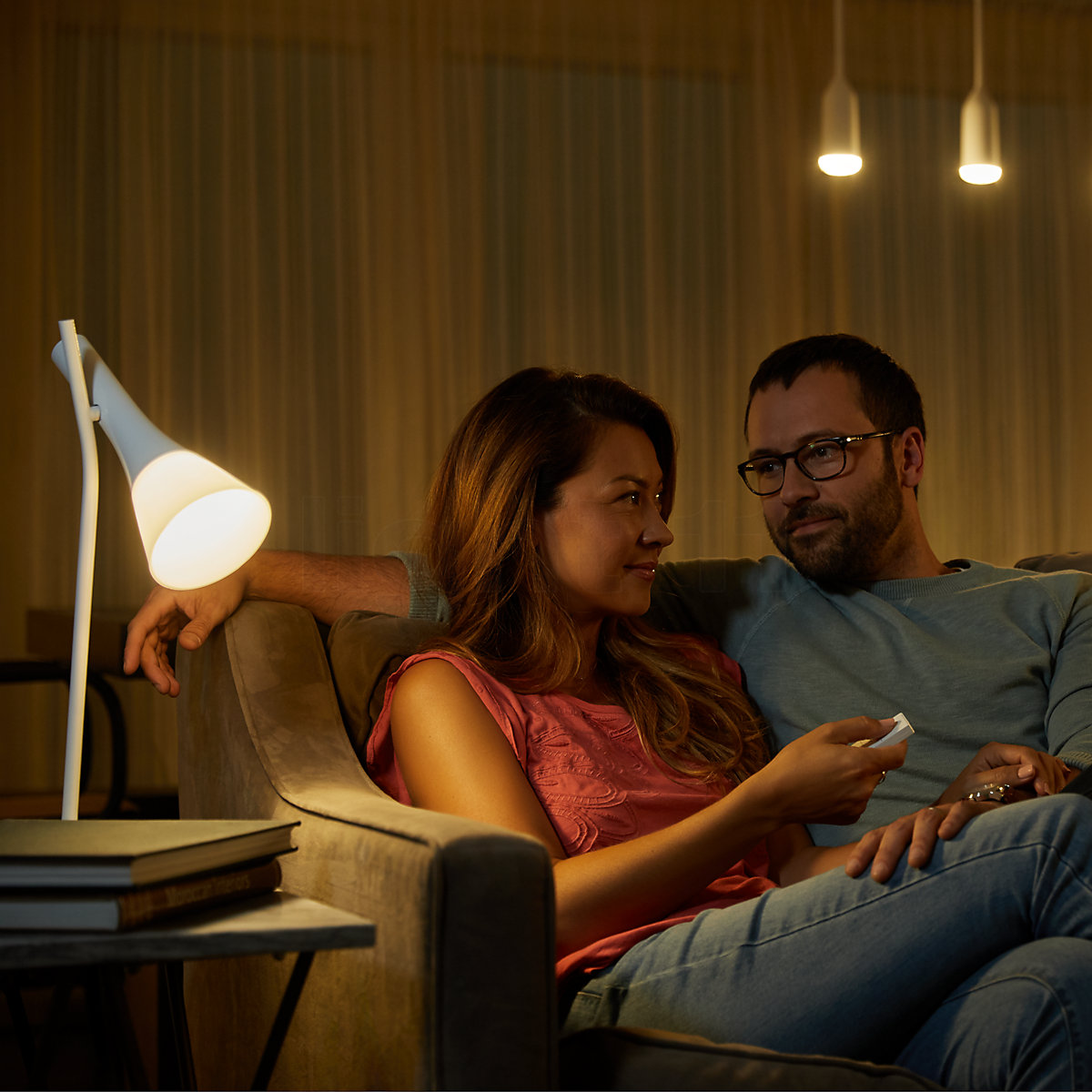 philips hue explore table lamp