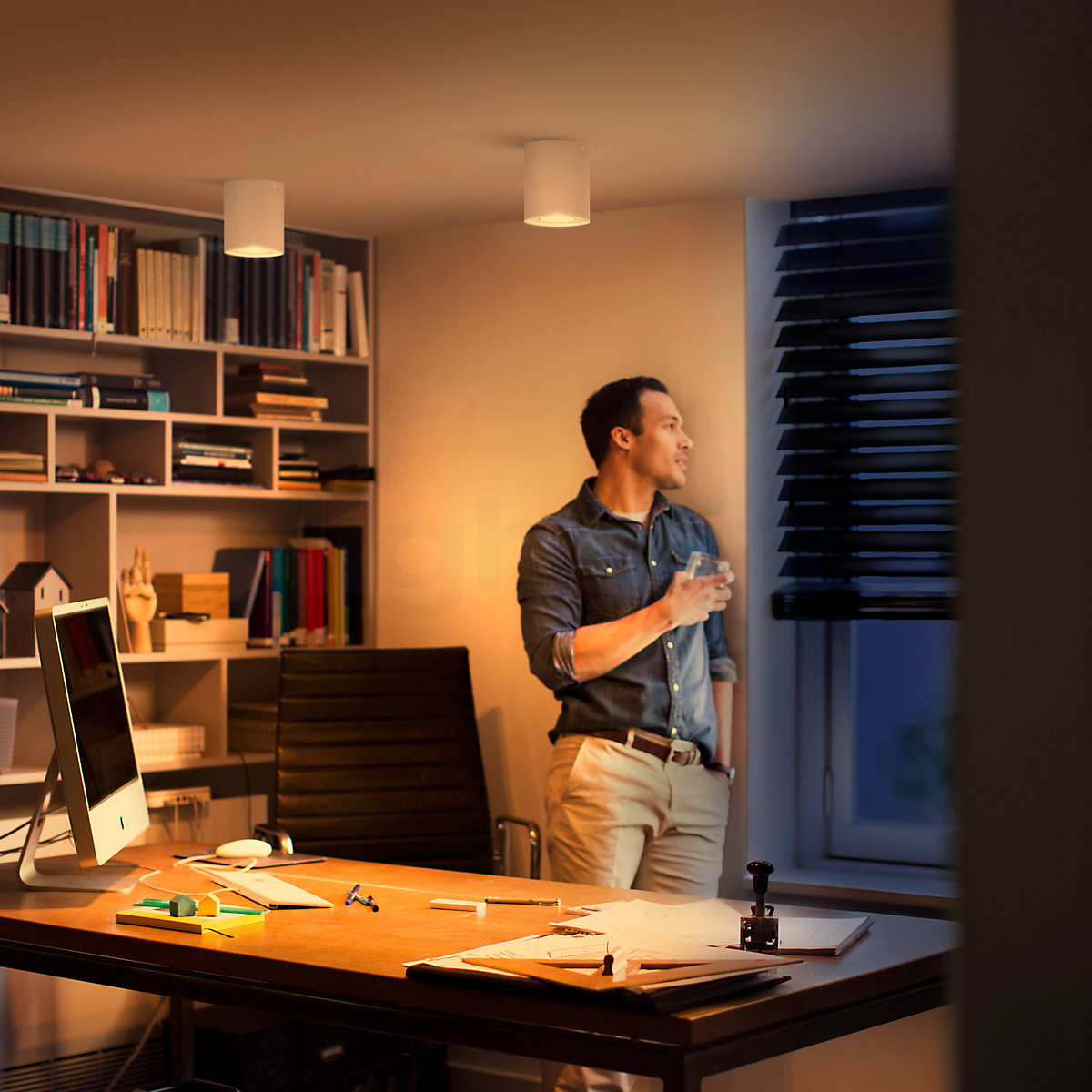 Philips hotsell pillar light