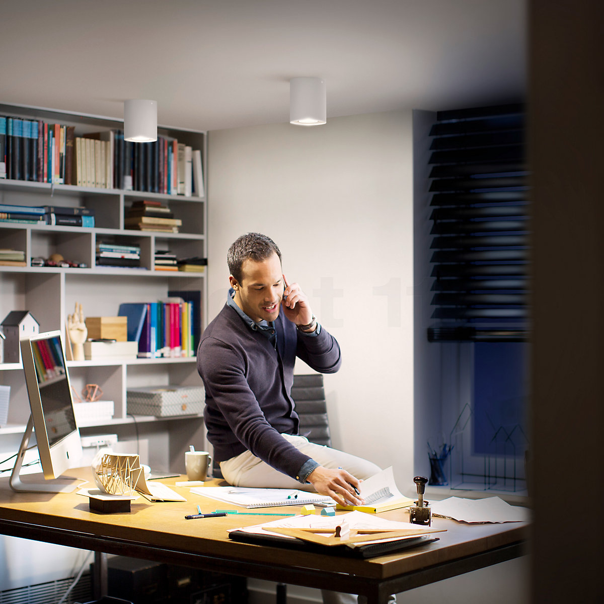 Philips hue 2025 pillar spotlight