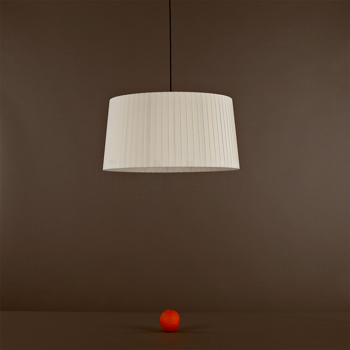 Buy Santa & Cole GT5 with white diffuser disc at light11.eu