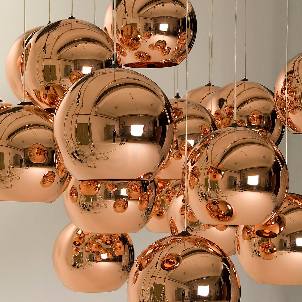 Buy Tom Dixon Copper Round Pendant Light LED at light11.eu