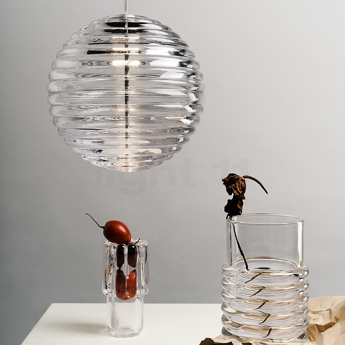 Buy Tom Dixon Press Sphere Pendant Light LED at light11.eu