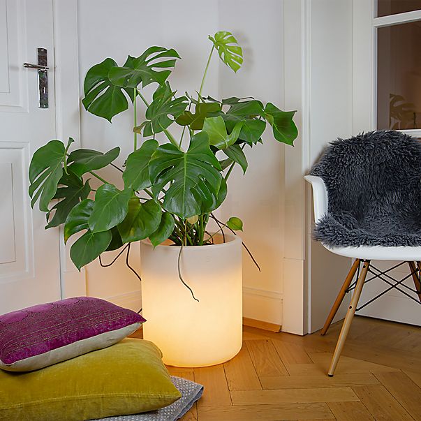 8 seasons design Shining Elegant Pot Floor Light white - ø39 x H.78 cm - incl. lamp - incl. solar module