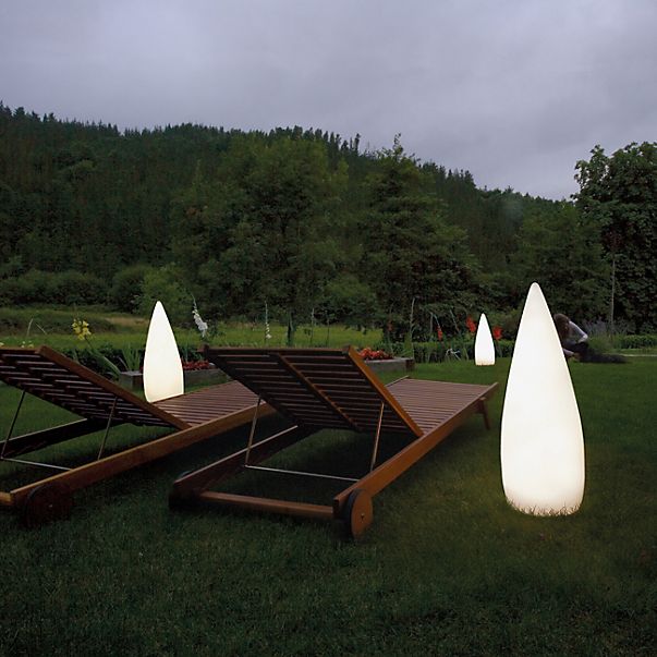 B.lux Kanpazar 150 LED verplaatsbaar opaalwit met voet beton , uitloopartikelen