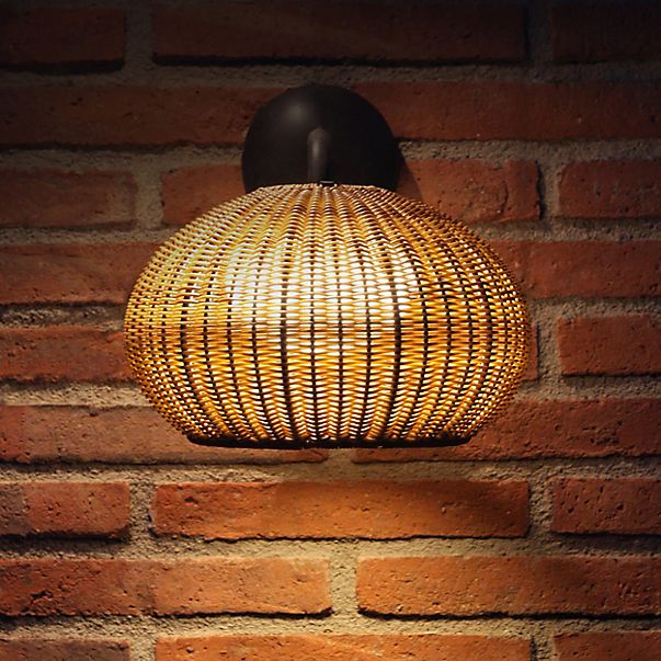 Bover Garota, lámpara de pared LED marrón