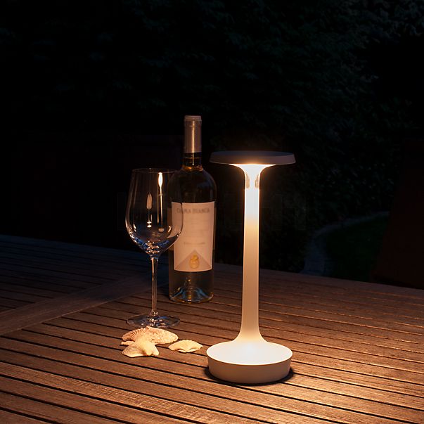  Bon Jour Unplugged Lampe rechargeable LED corps blanc/couronner rotin , Vente d'entrepôt, neuf, emballage d'origine