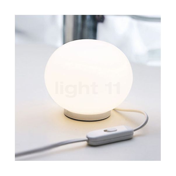 Flos Glo-Ball Basic Bordlampe ø33 cm - med lysdæmper