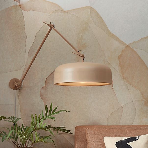 It's about RoMi Marseille Wall Light with articulated arm sand