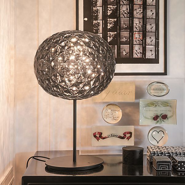 Kartell Planet Lampe de table LED avec pied translucide clair