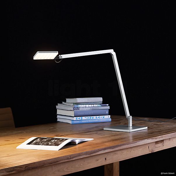  Roxxane Home Lampe de table avec pied argent anodisé, 2.700 K